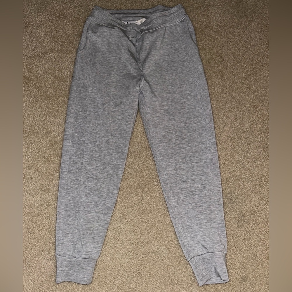 Yelete Gray jogger Pants